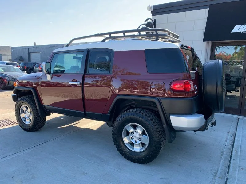 Used 2008 Red Toyota Sport Utility 2D image 9