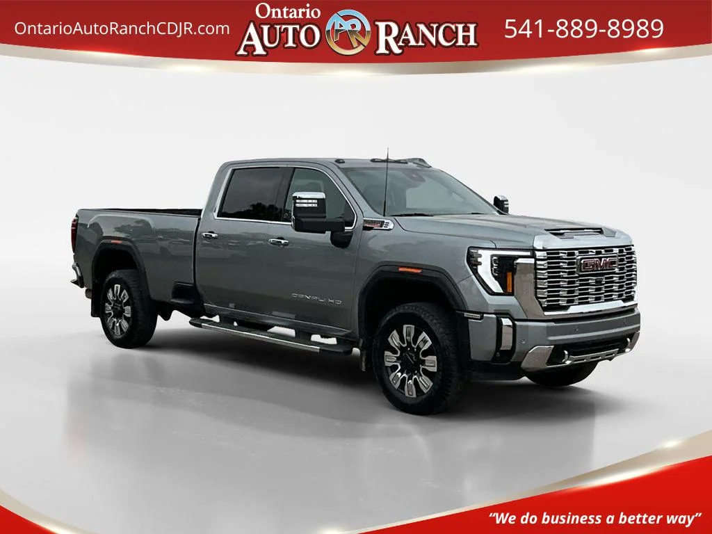 2024 GMC Sierra 4WD Crew Cab Standard Box Denali's photo