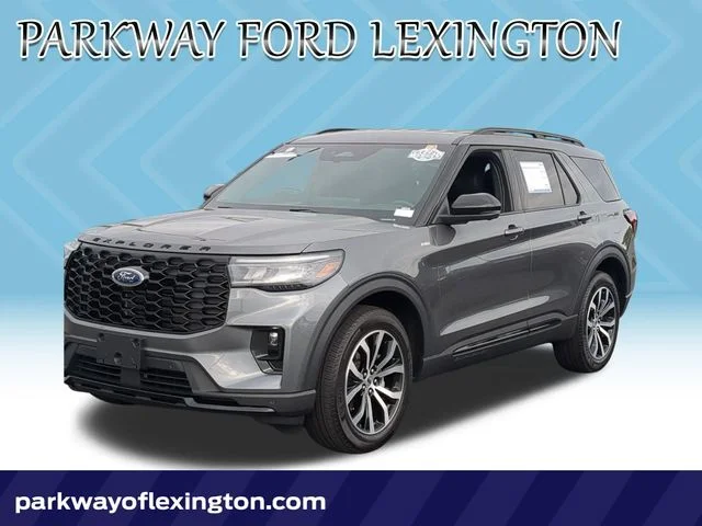Used 2025 Gray Ford ST-Line image 1