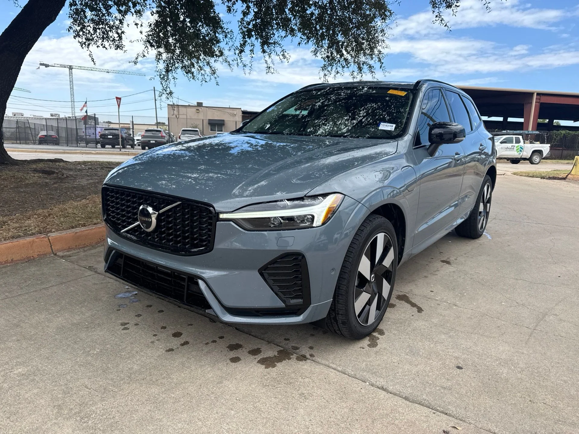 Certified Used 2024 Gray Volvo T8 Plus Dark Theme image 1