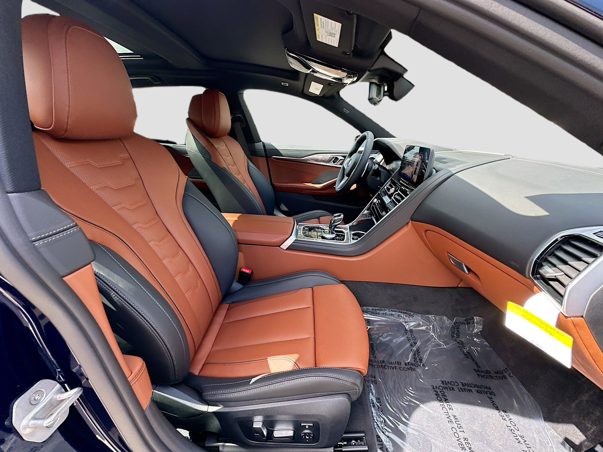 2026 BMW 8 Series 840i - Photo 24