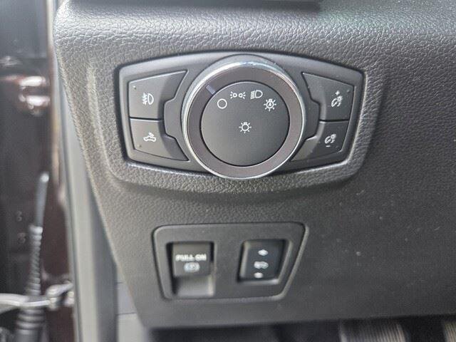 Used 2018 Magma Red Metallic Ford XLT image 14