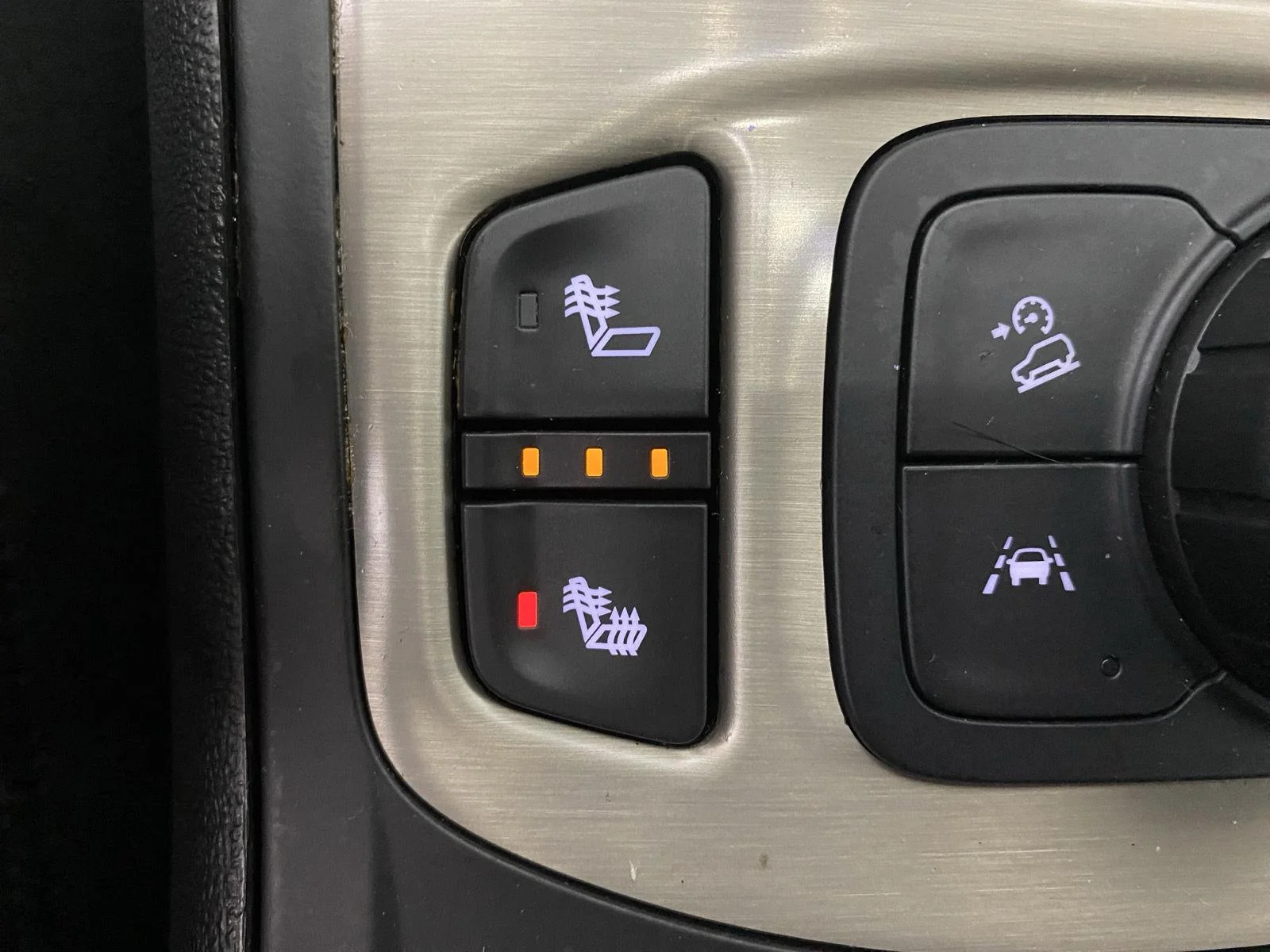 Used 2022 Marine Metallic GMC Denali image 22