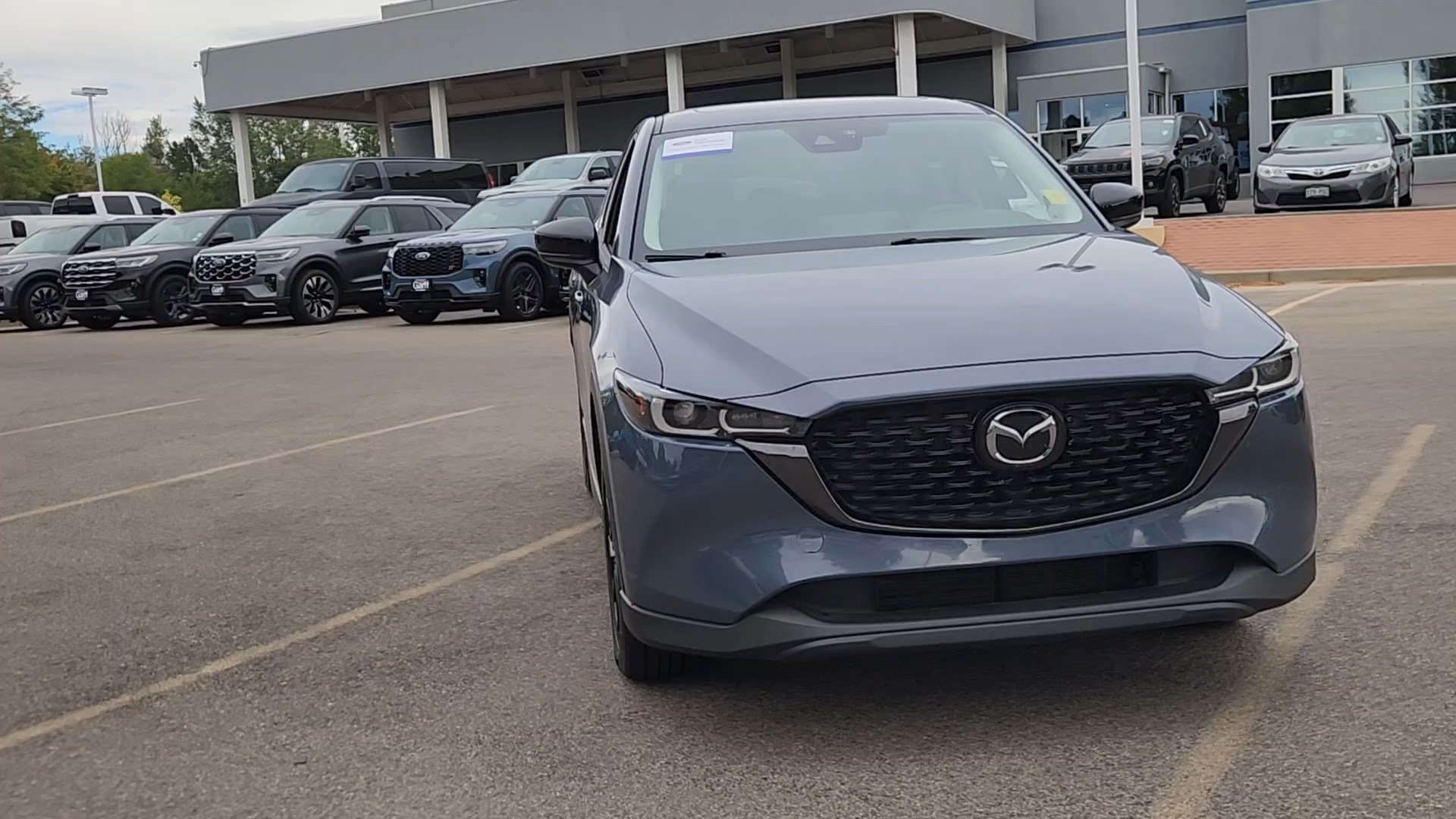 Certified Used 2025 Polymetal Gray Metallic Mazda 2.5 S Carbon Edition image 5