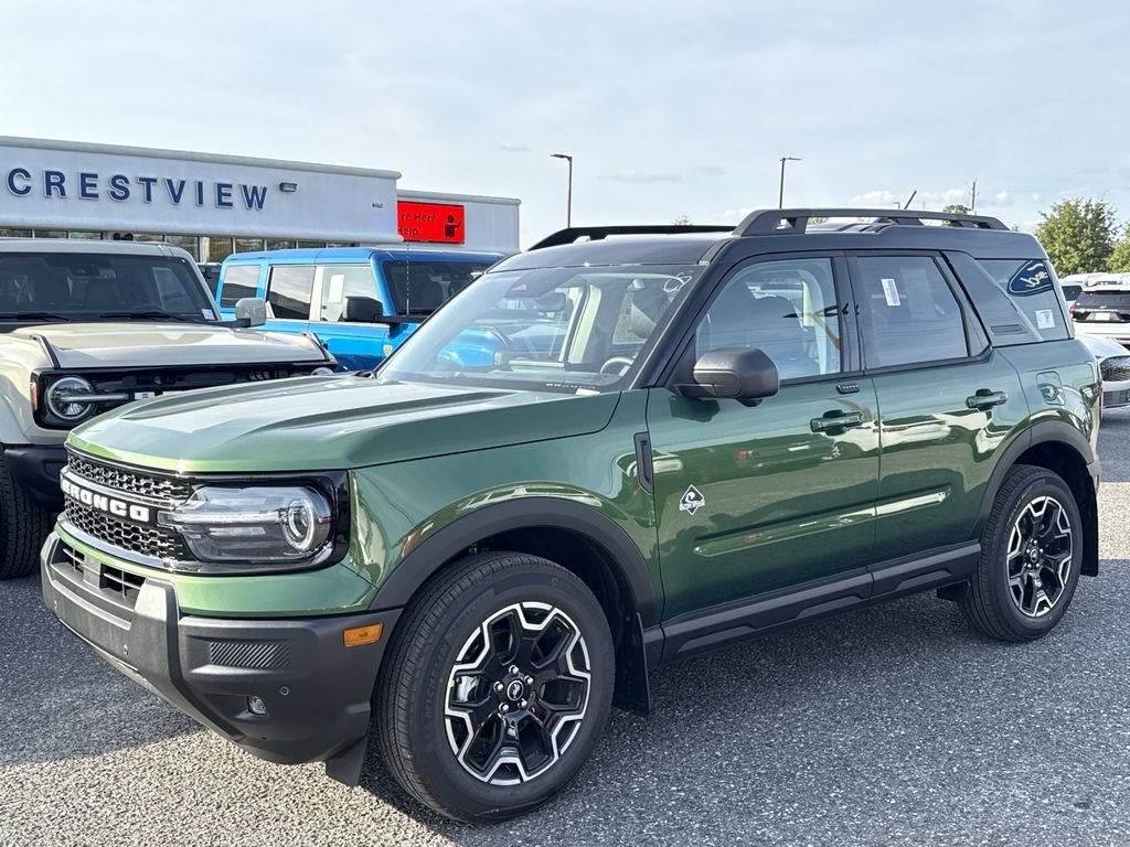 New 2025 Eruption Green Metallic Ford Outer Banks® image 9