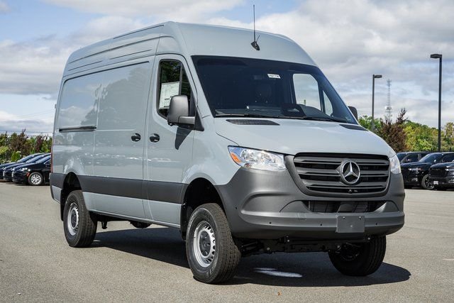 2026 Mercedes-Benz Sprinter 2500 144 WB HO AWD's photo