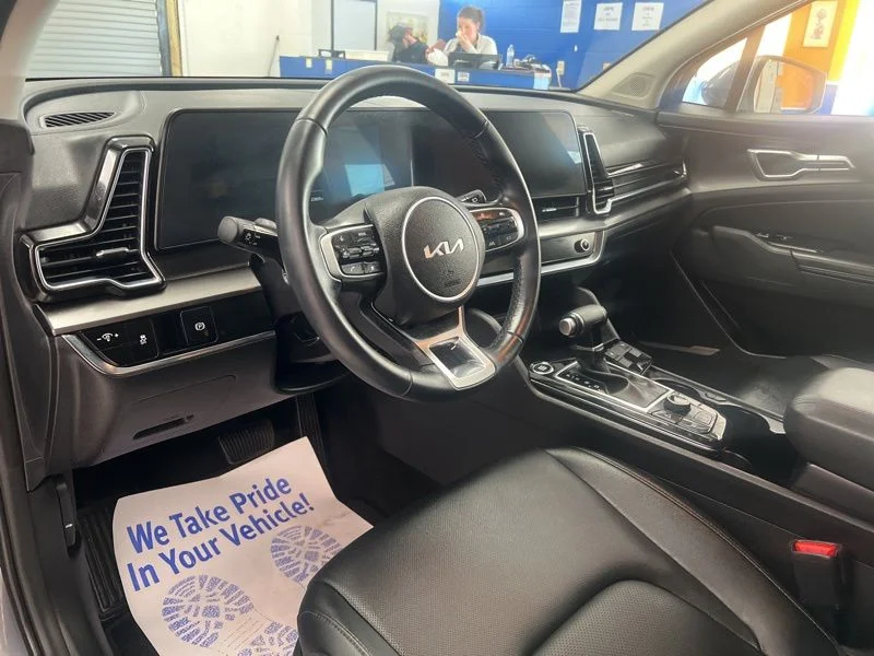 Used 2025 Silver Kia EX image 18