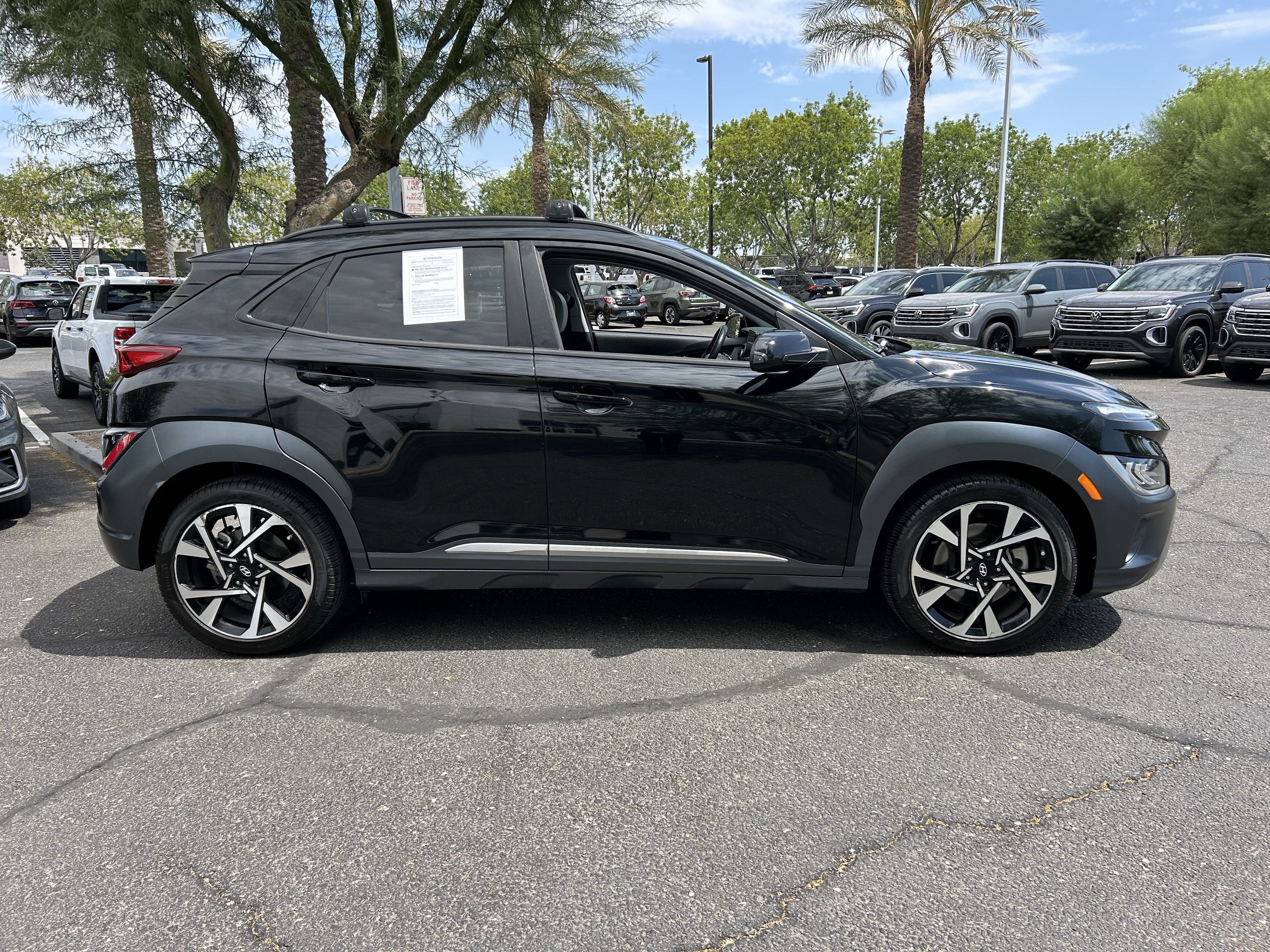 Used 2023 Abyss Black Pearl Hyundai Limited image 5