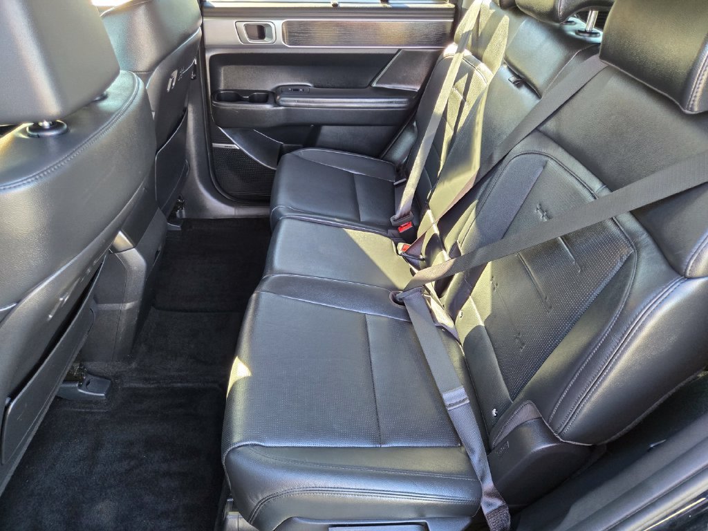 Used 2024 Black Hyundai Limited image 12