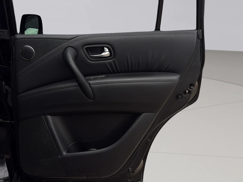 Used 2021 Super Black Nissan SL image 29