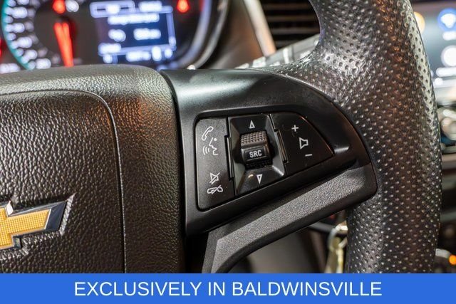 Used 2020 White Chevrolet LT image 20