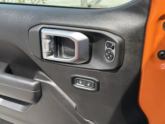 Used 2025 Orange Jeep Sport S image 19