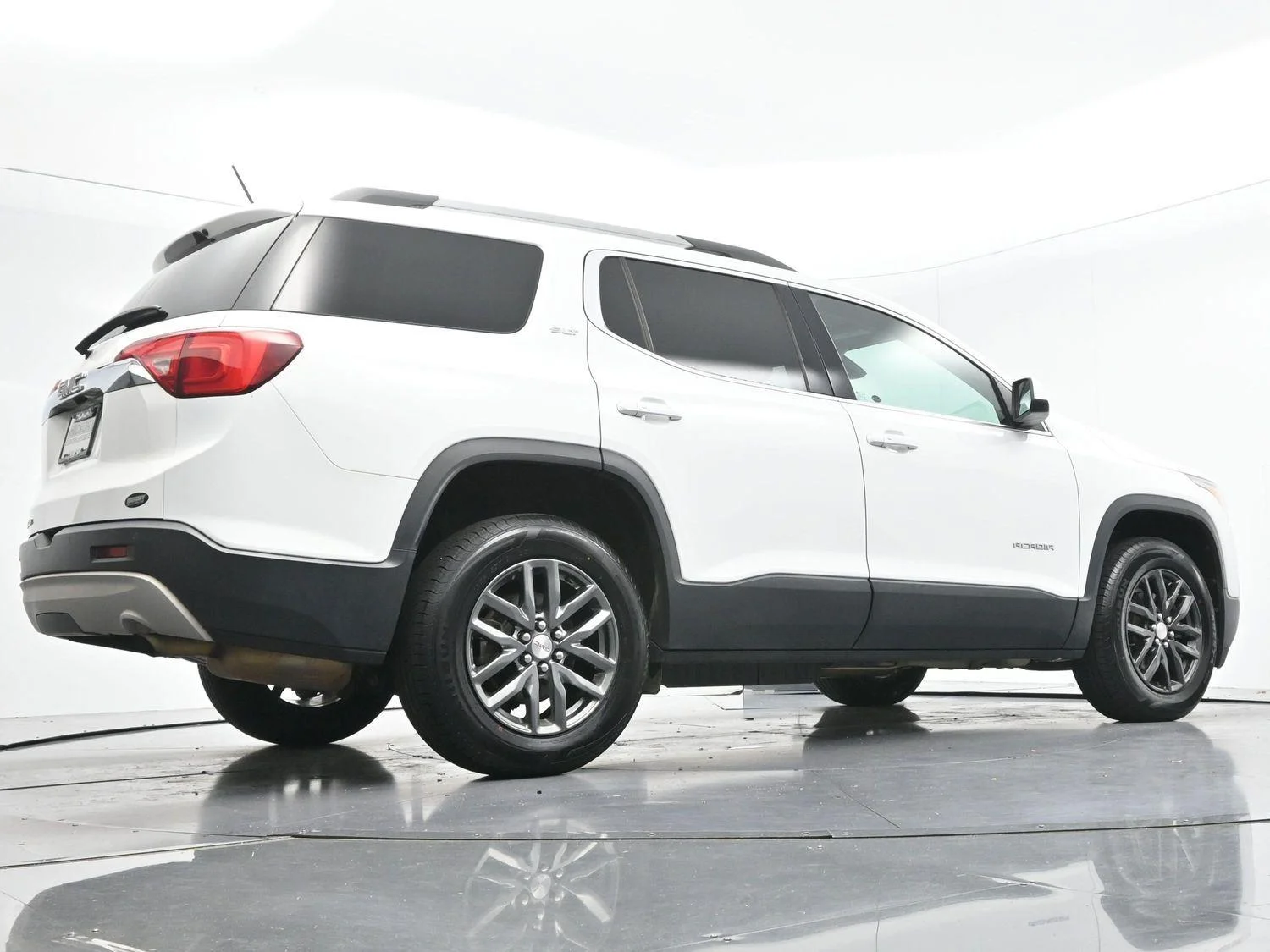 Used 2019 Summit White GMC SLT image 50