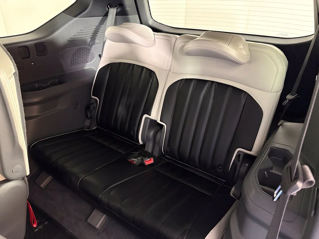 Used 2024 Green Kia GT-Line image 38