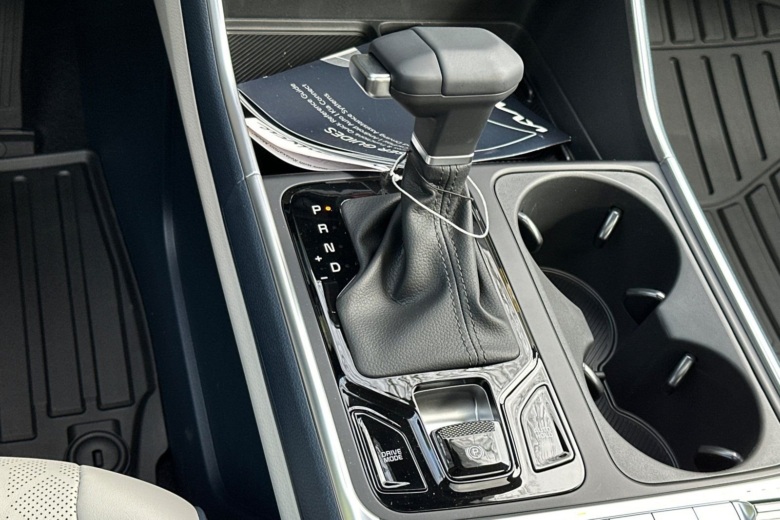 2026 Kia Carnival SX - Photo 19