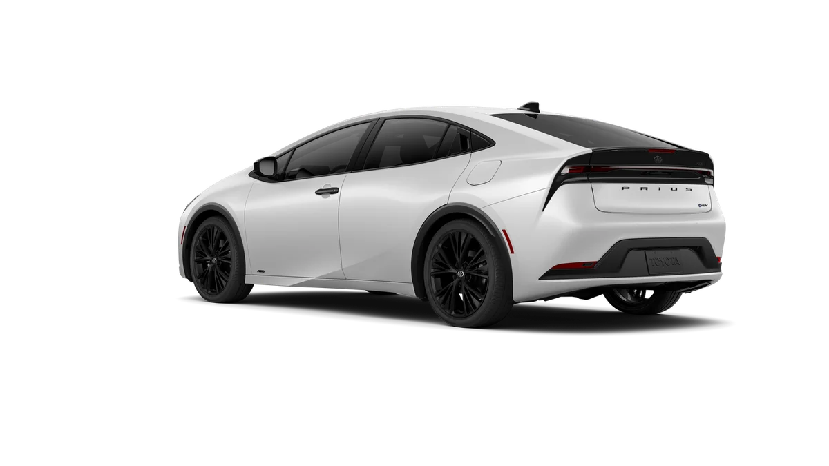 New 2027 Wind Chill Pearl Toyota Nightshade AWD image 6