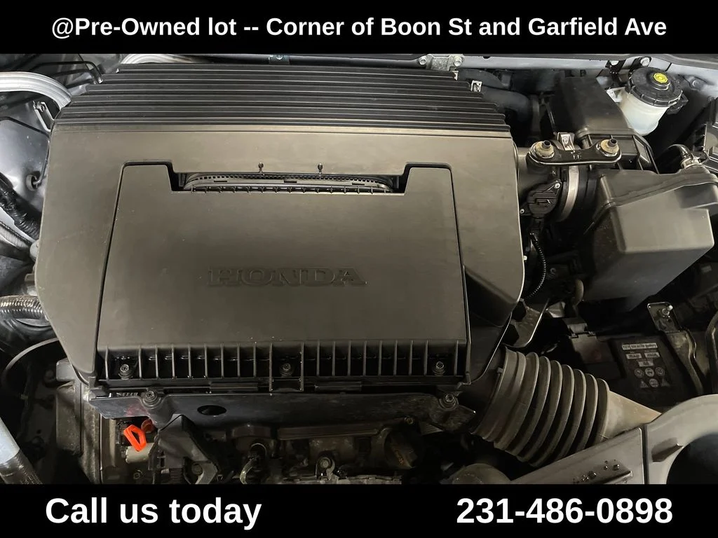 Used 2023  Honda Touring image 9