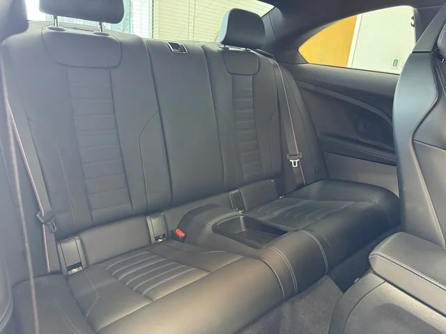 Used 2024 Alpine White BMW Base image 20