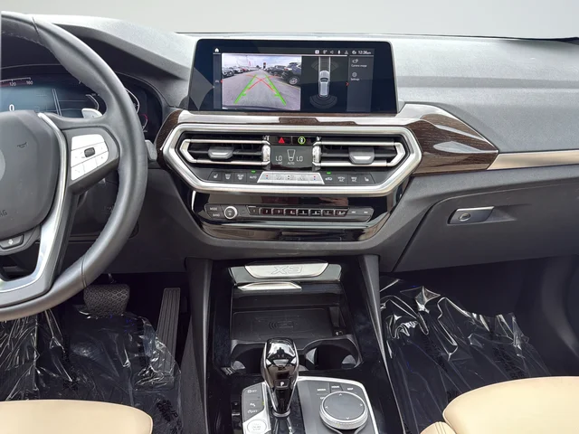 Used 2023 Gray BMW xDrive30i image 20