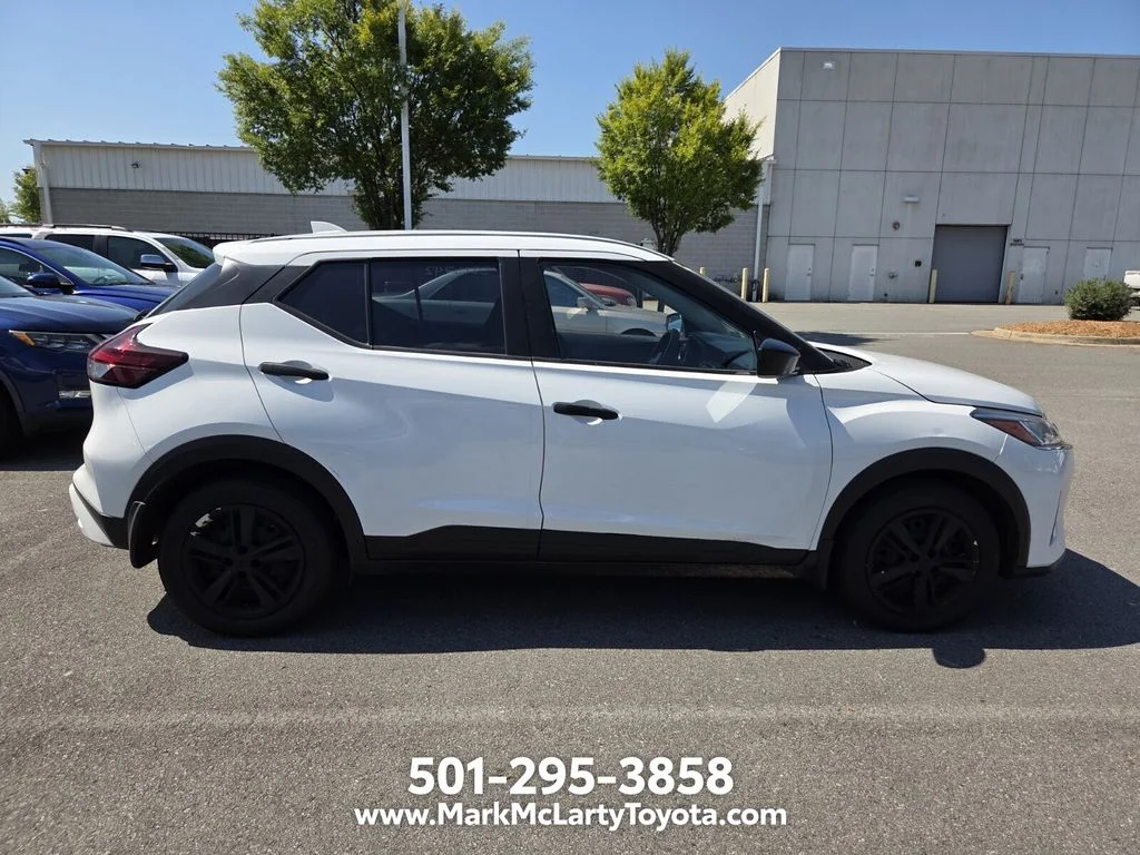 Used 2024 White Nissan S image 4