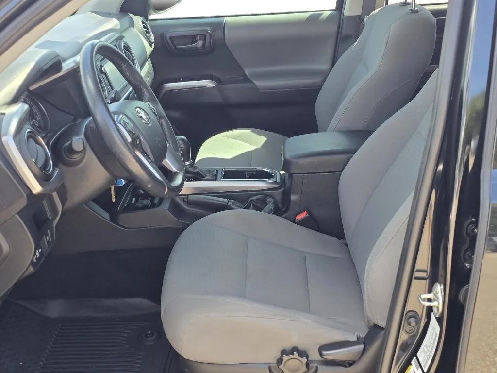 Used 2019 Midnight Black Toyota SR image 15