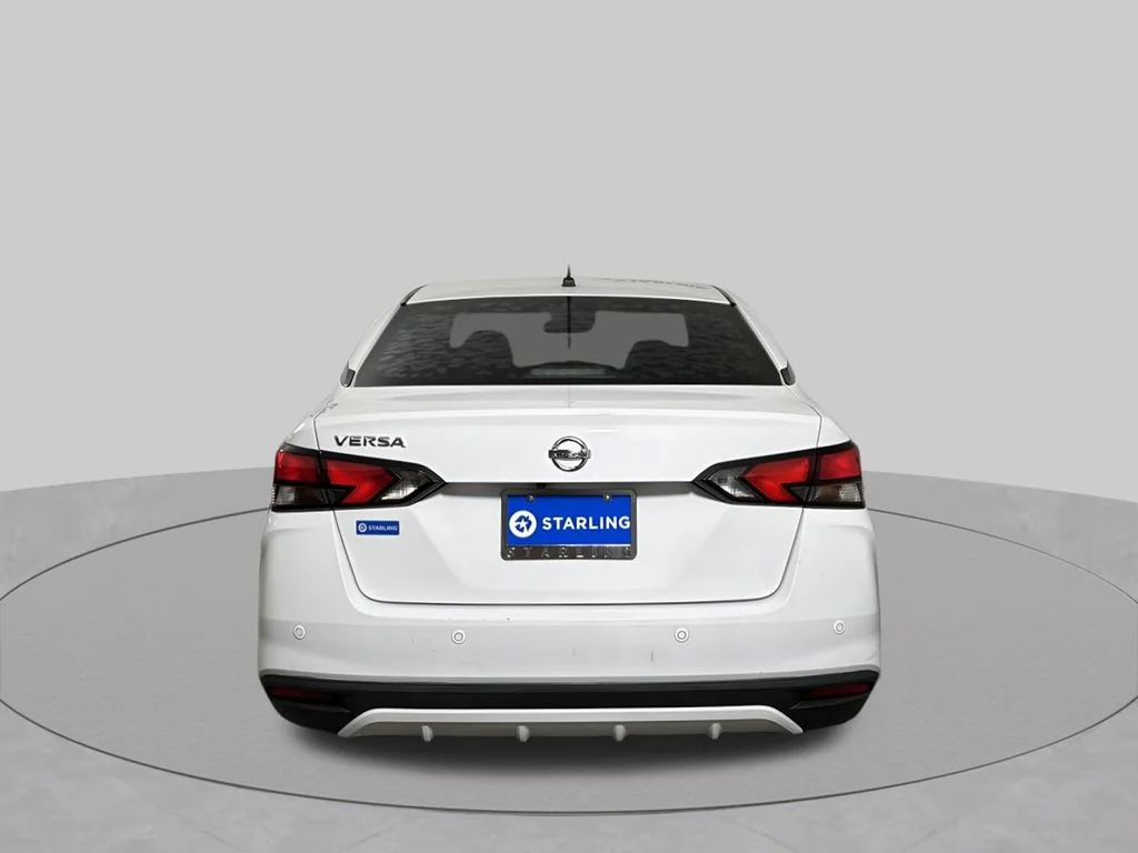 Used 2020 White Nissan 1.6 S image 7