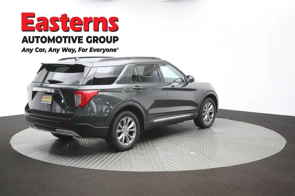 Used 2022 Green Ford XLT image 44