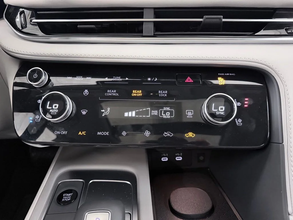 New 2027 WARM TITANIUM INFINITI Luxe FWD image 34