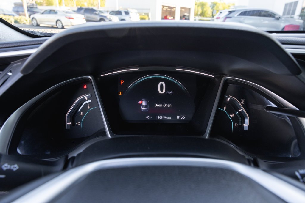 Used 2018 Polished Metal Metallic Honda EX-T image 16