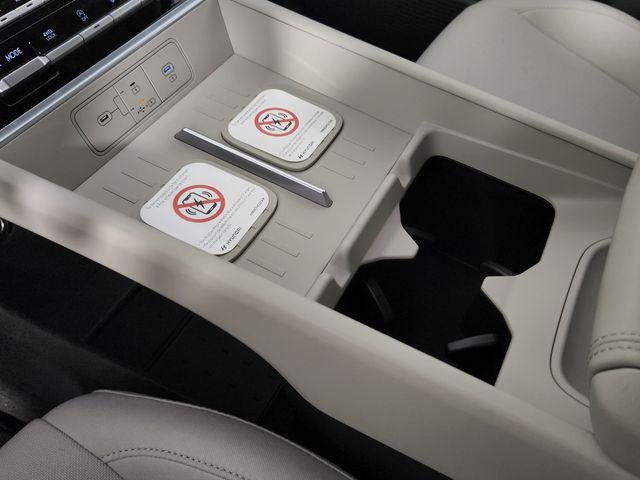New 2027  Hyundai SE AWD image 28