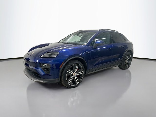 2025 Porsche Macan Electric 4S