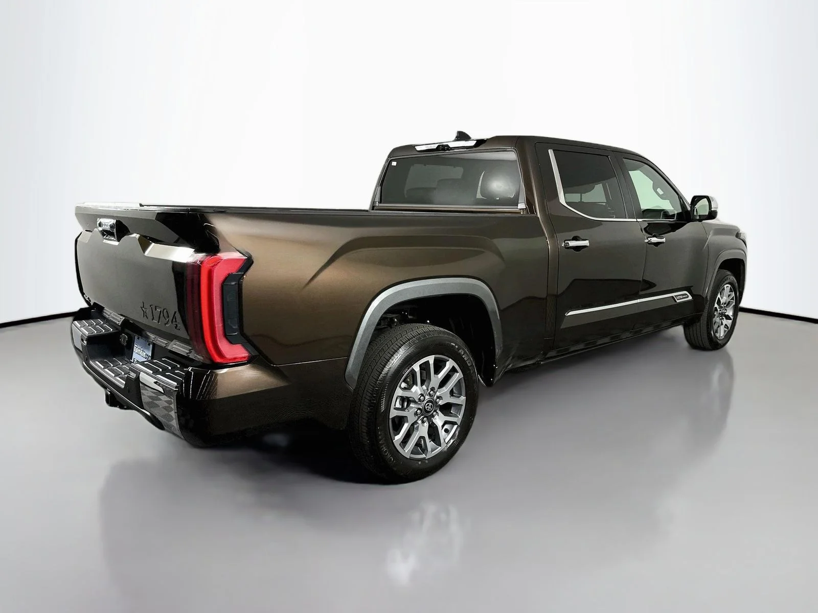 Certified Used 2025  Toyota 1794 image 7