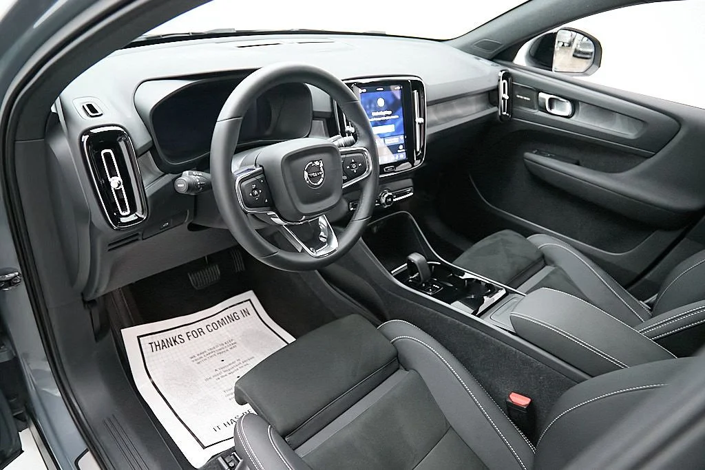 Certified Used 2023 Thunder Grey Volvo Ultimate image 12