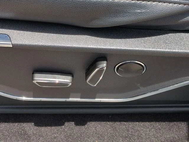 Used 2023 Gray Ford Lariat image 20