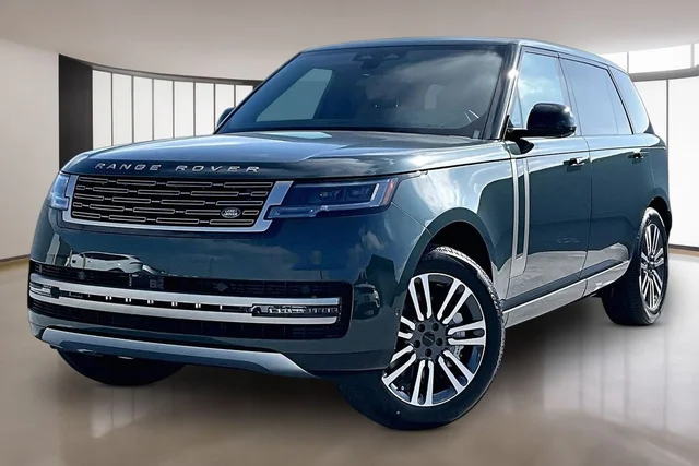 2026 Land Rover Range Rover SE