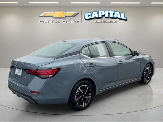 Used 2025 Gray Nissan SV image 6