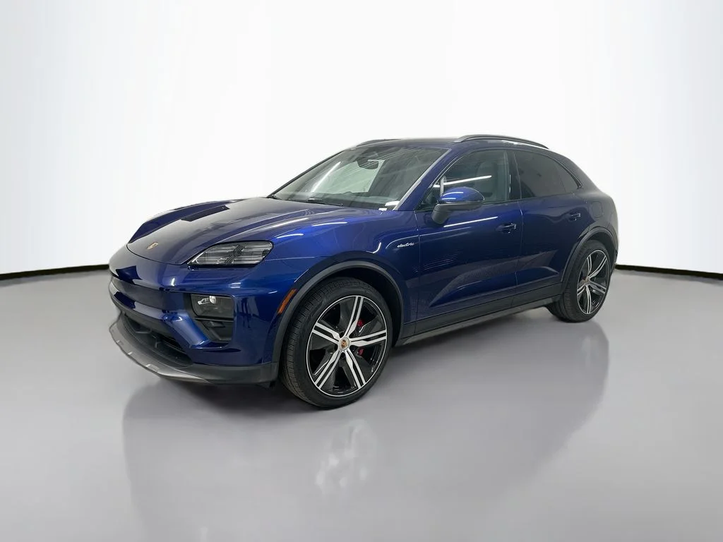 2025 Porsche Macan S