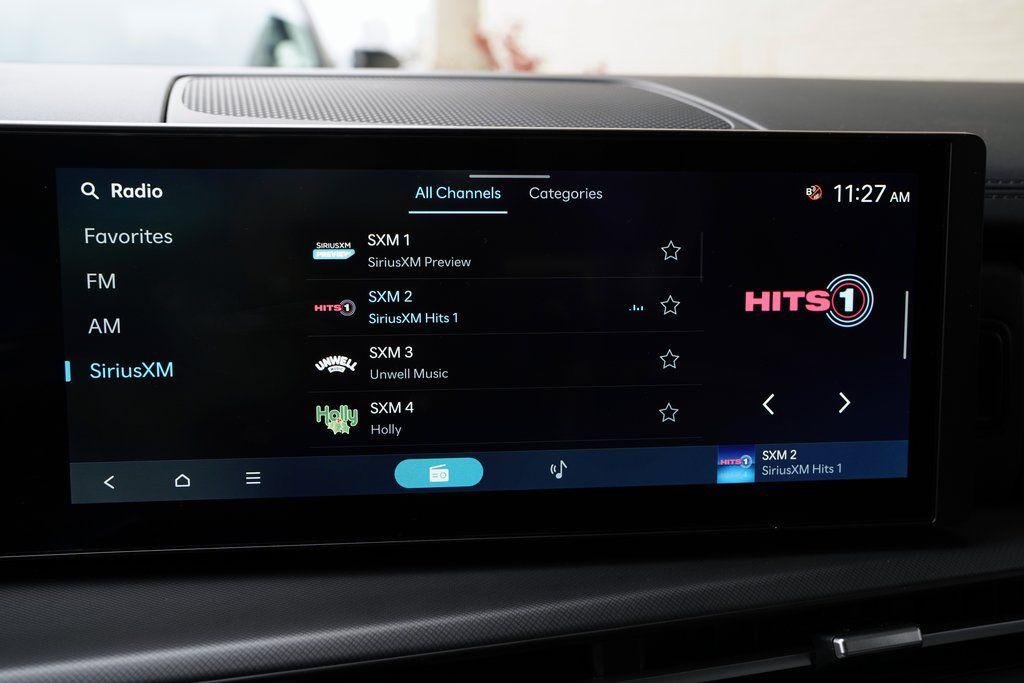 New 2026 Phantom Black Hyundai SE image 15