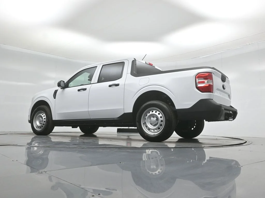 New 2026 Oxford White Ford XL image 45