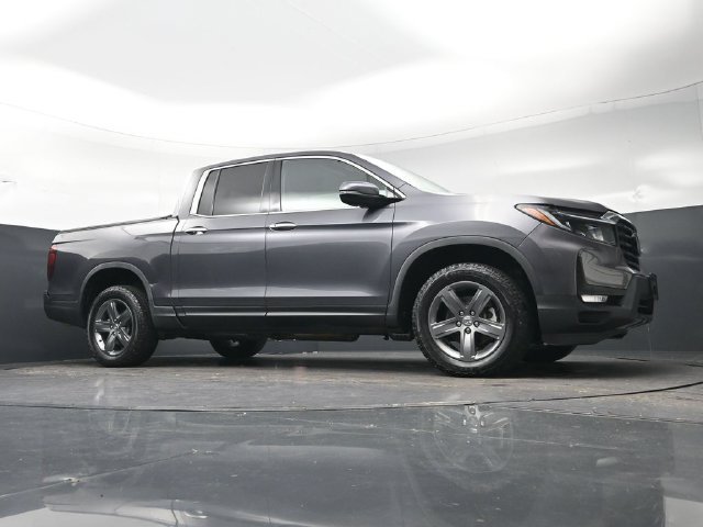 Certified Used 2023 Modern Steel Metallic Honda AWD RTL-E image 22