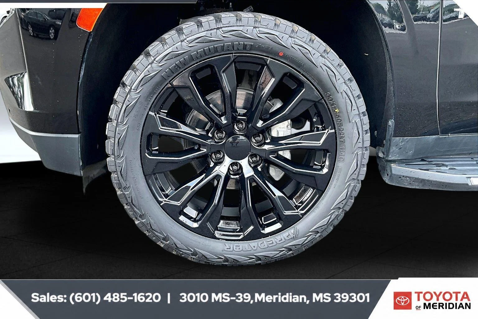 Used 2024 Black Chevrolet LT image 7