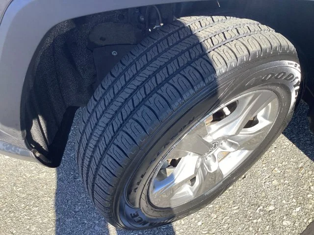 Used 2024 Magnetic Gray Metallic Toyota XLE image 19