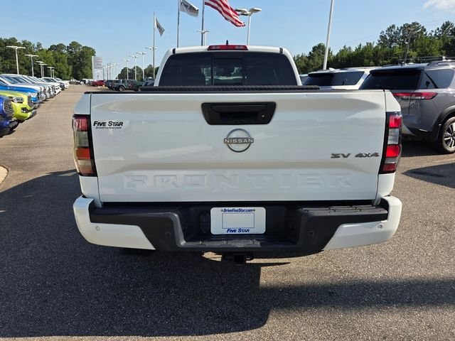 Used 2024 White Nissan SV image 9