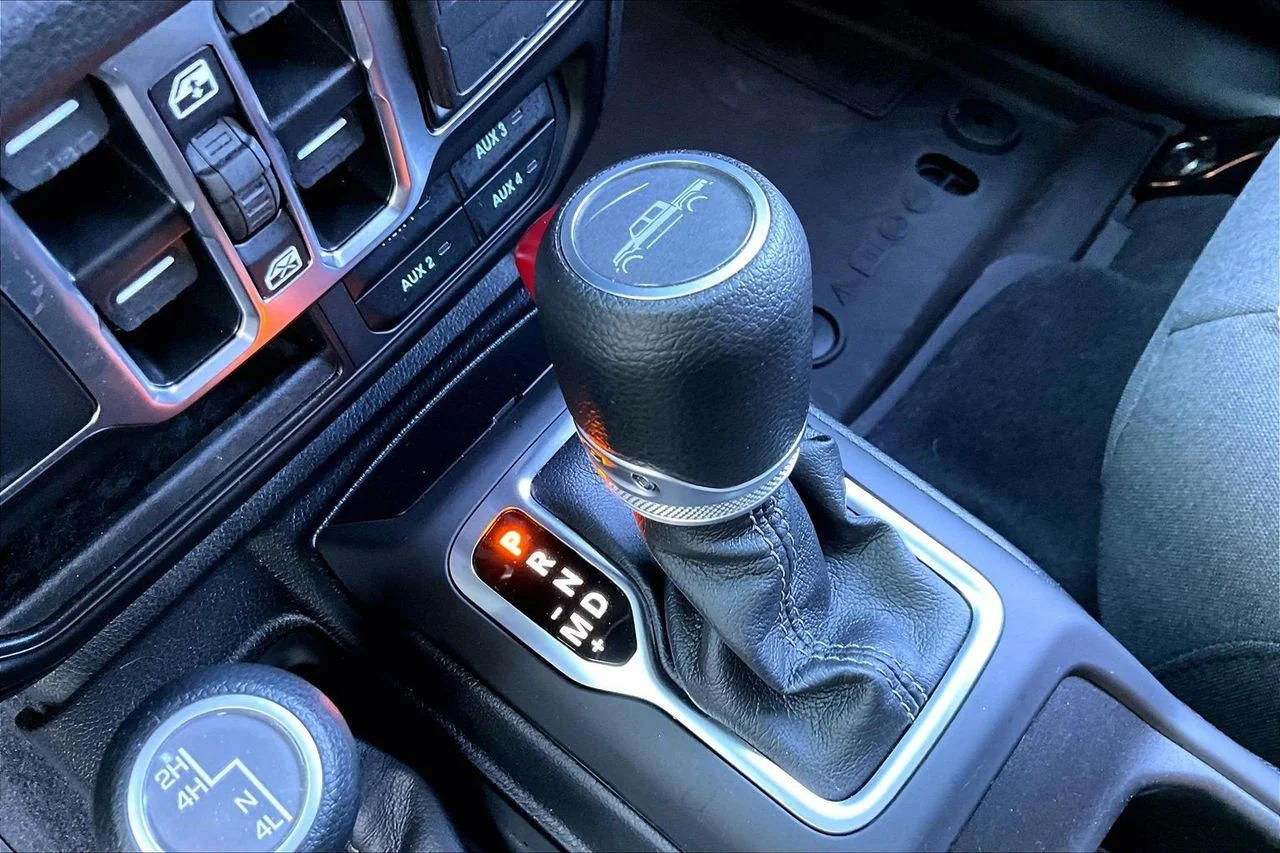 Certified Used 2025 Gray Jeep Sport S image 30