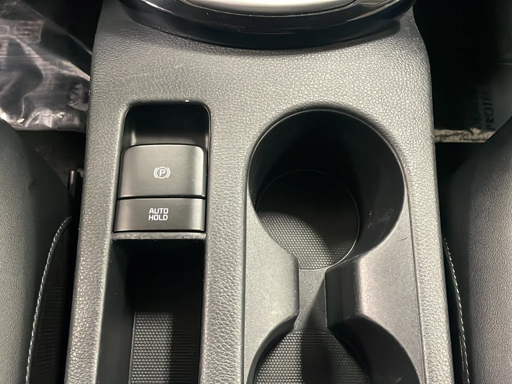 Used 2021 Yellow Kia SX image 30