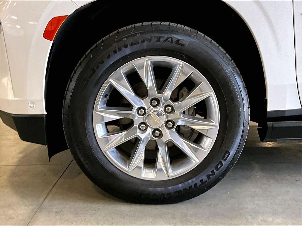 Used 2023 Beige Chevrolet Premier image 7