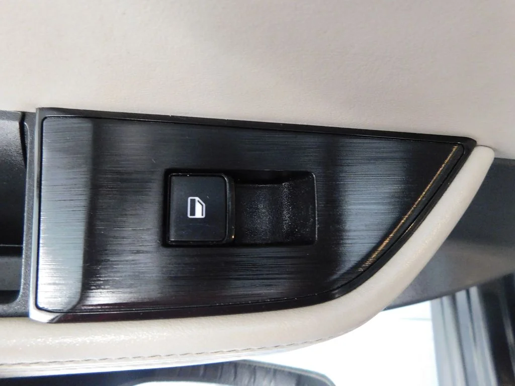 Certified Used 2025 Super Black Nissan SV image 36