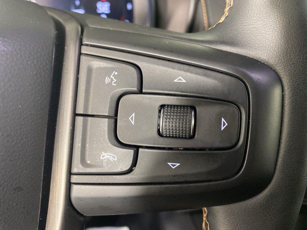 2024 GMC Yukon AT4 - Photo 24