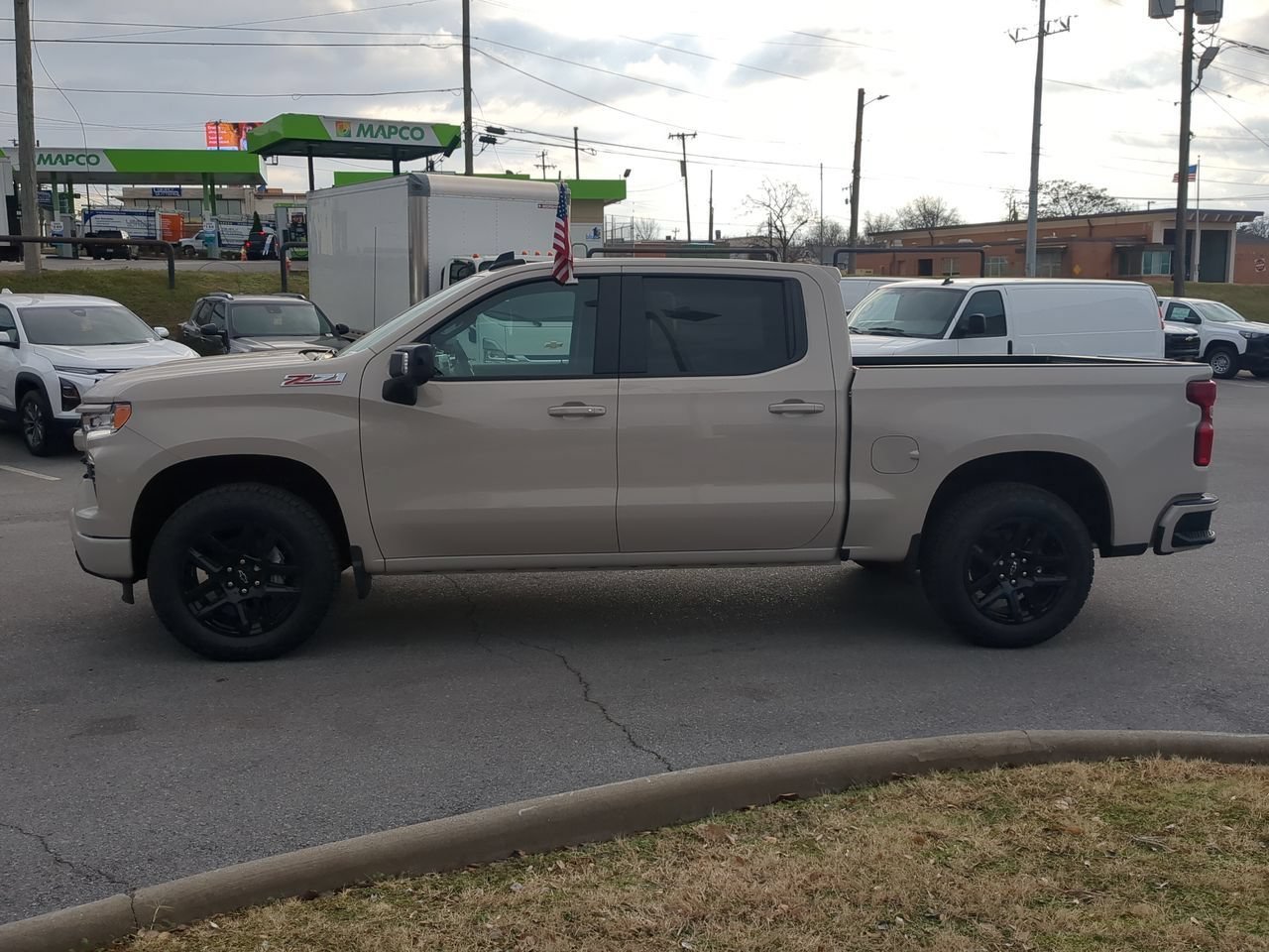 Used 2026 White Sands Chevrolet RST image 5