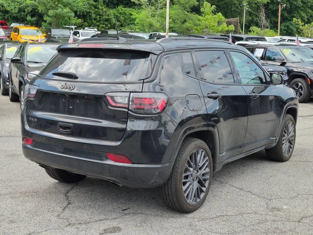 Used 2023 Black Jeep Limited image 6